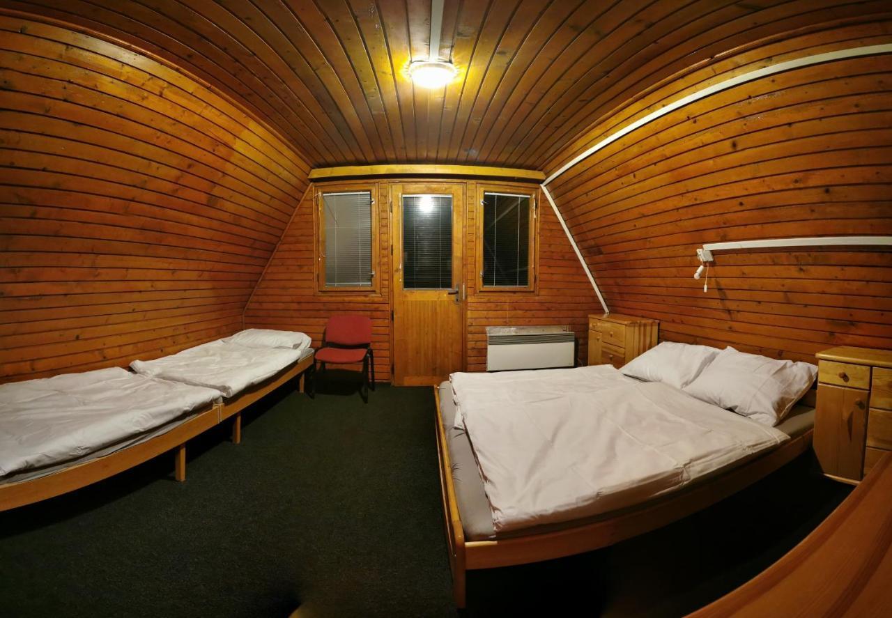 Chata pod májovou muldou Demanovská Dolina Exteriér fotografie